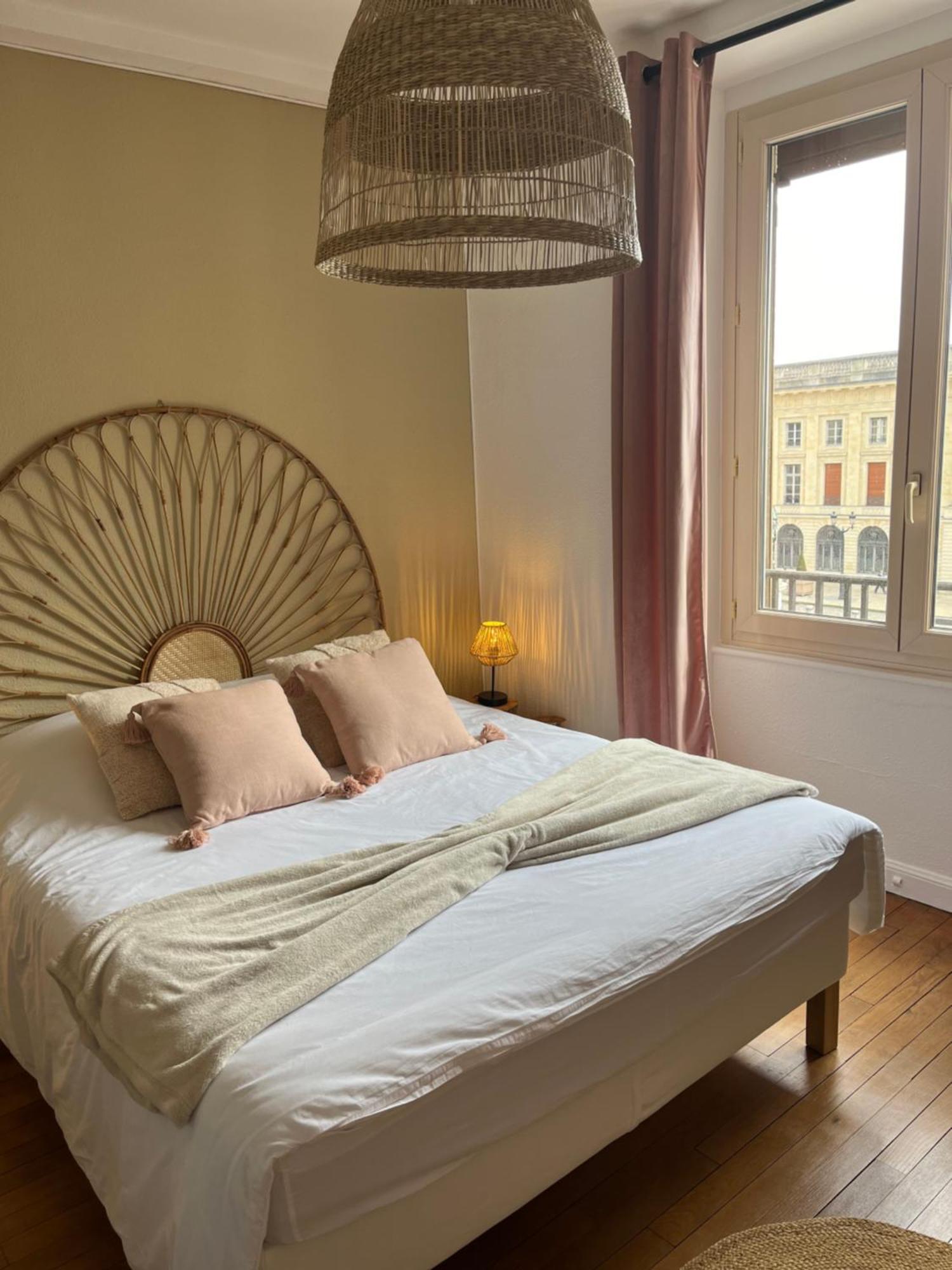 Royal Home, Hypercentre Reims Avec Vue Cathedrale מראה חיצוני תמונה